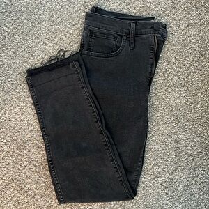 Madewell Stovepipe Jean sz 28 washed black raw hem